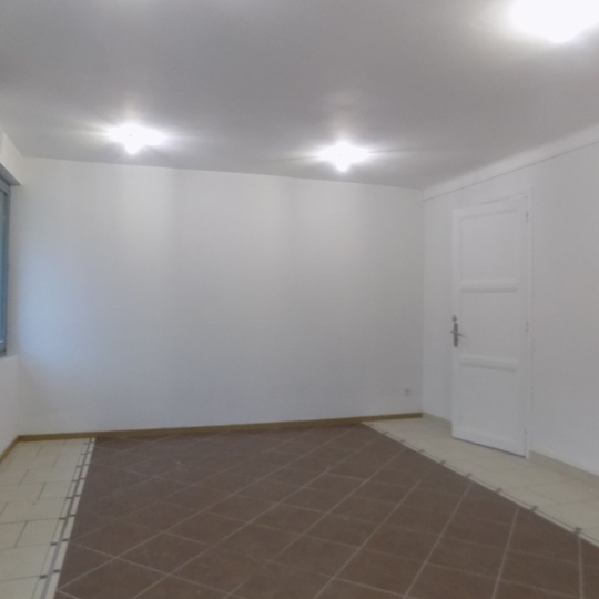 Annonces LOCATION GARD : Apartment | GOUDARGUES (30630) | 50 m2 | 549 &euro; 