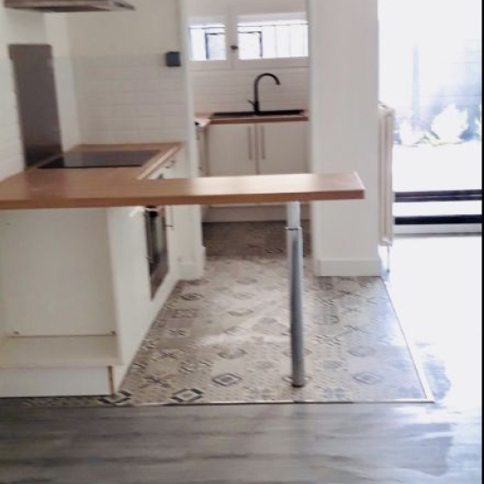  Annonces LOCATION GARD : Appartement | BAGNOLS-SUR-CEZE (30200) | 48 m2 | 96 000 &euro; 