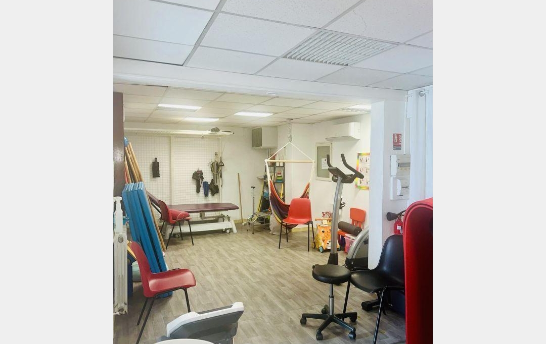 Annonces LOCATION GARD : Local / Bureau | BAGNOLS-SUR-CEZE (30200) | 209 m2 | 289 000 &euro; 
