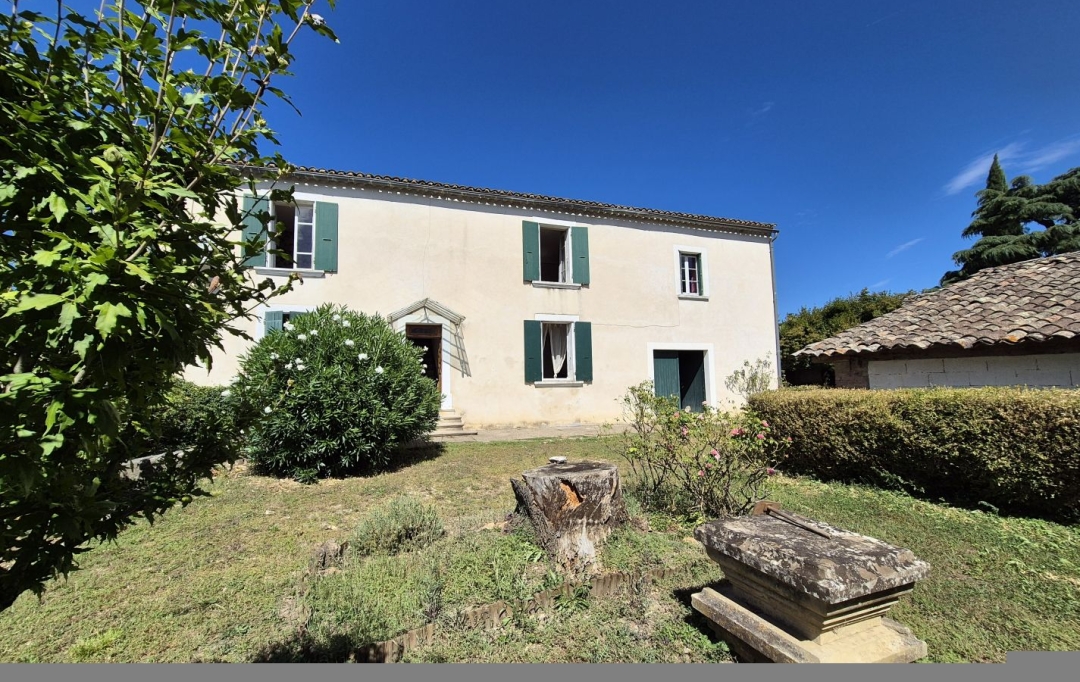 Annonces LOCATION GARD : Maison / Villa | GOUDARGUES (30630) | 208 m2 | 200 000 &euro; 