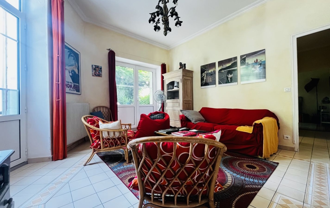 Annonces LOCATION GARD : Maison / Villa | GOUDARGUES (30630) | 90 m2 | 299 000 &euro; 