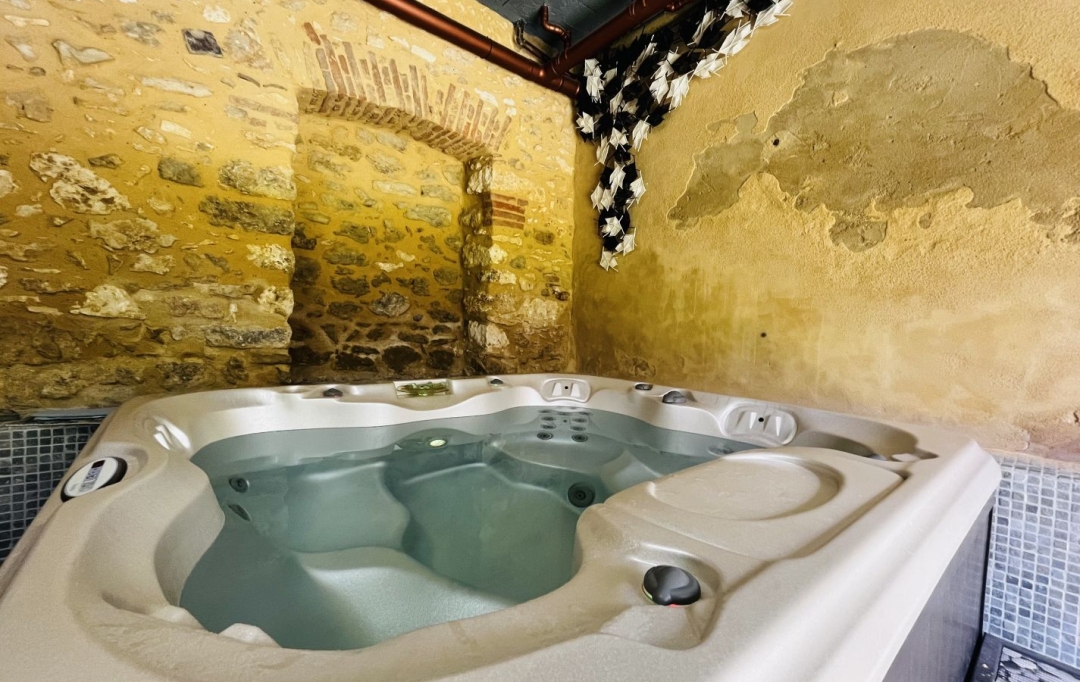 Annonces LOCATION GARD : Maison / Villa | GOUDARGUES (30630) | 90 m2 | 299 000 &euro; 