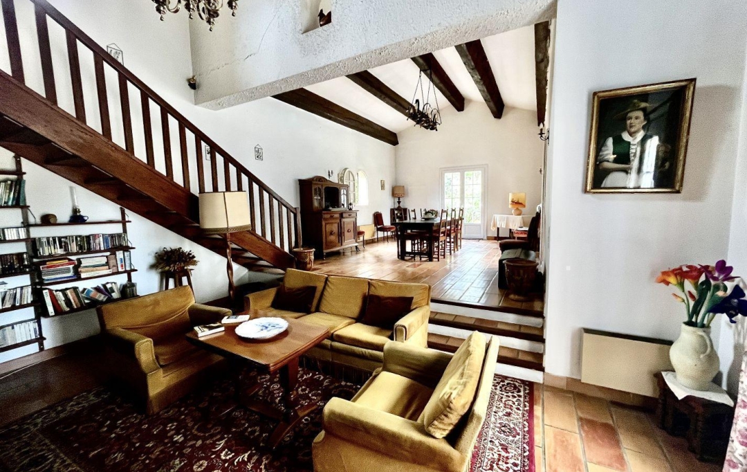 Annonces LOCATION GARD : Maison / Villa | SAINT-PAULET-DE-CAISSON (30130) | 180 m2 | 359 000 &euro; 