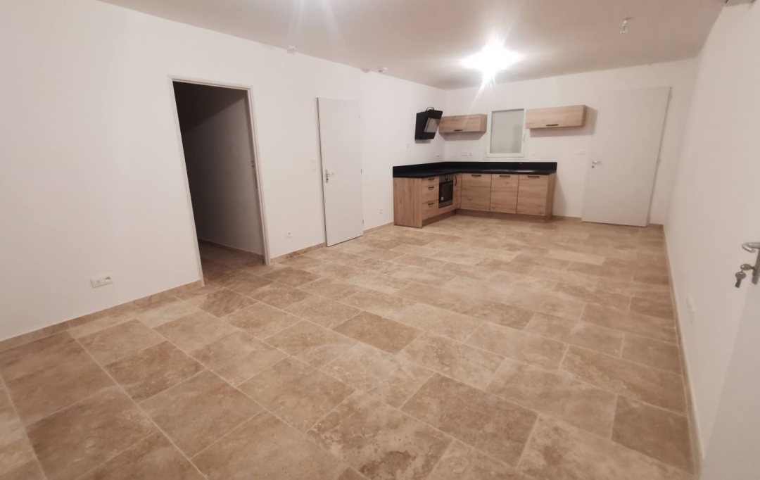 Annonces LOCATION GARD : Maison / Villa | BAGNOLS-SUR-CEZE (30200) | 58 m2 | 159 000 &euro; 