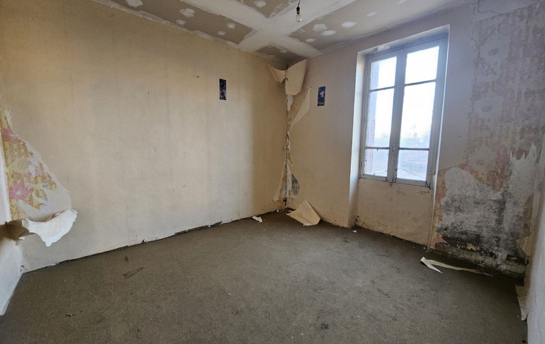 Annonces LOCATION GARD : Immeuble | BAGNOLS-SUR-CEZE (30200) | 135 m2 | 149 900 &euro; 