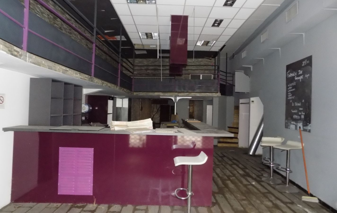 Annonces LOCATION GARD : Office | BAGNOLS-SUR-CEZE (30200) | 93 m2 | 900 &euro; 