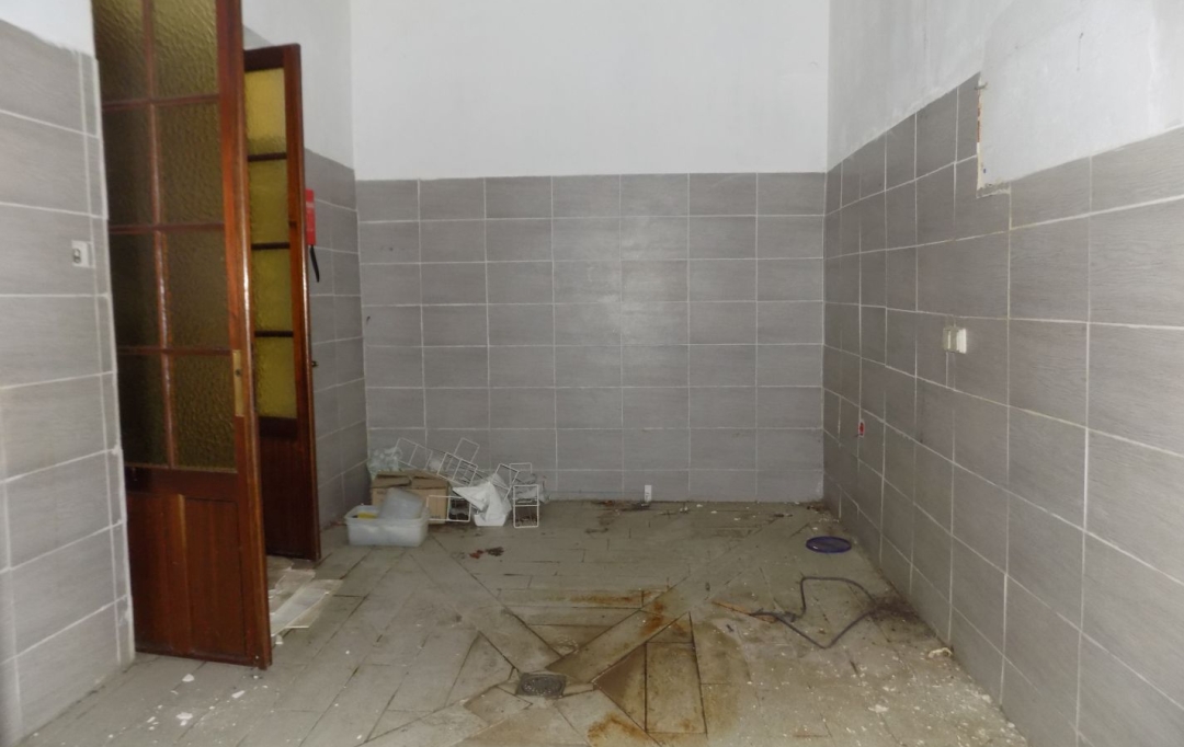 Annonces LOCATION GARD : Office | BAGNOLS-SUR-CEZE (30200) | 93 m2 | 900 &euro; 