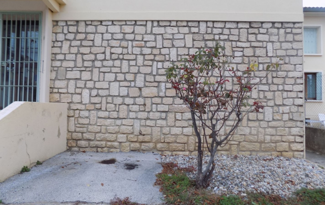 Annonces LOCATION GARD : Apartment | GOUDARGUES (30630) | 50 m2 | 549 &euro; 