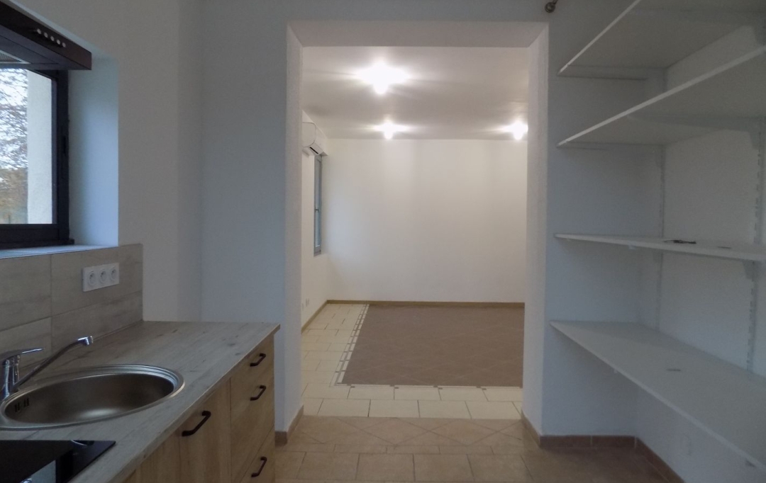 Annonces LOCATION GARD : Apartment | GOUDARGUES (30630) | 50 m2 | 549 &euro; 