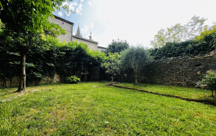 Maison de village   GOUDARGUES  90 m2 299 000 € 