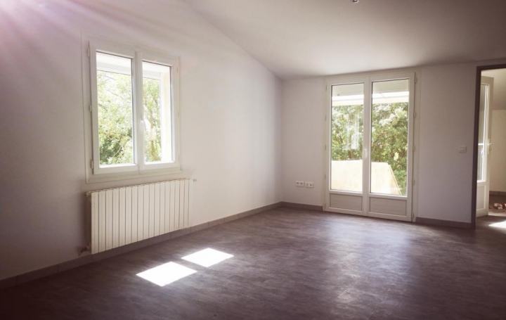 HELLO LOC : House | SAINT-LAURENT-DE-CARNOLS (30200) | 88 m2 | 730 € 