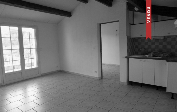HELLO LOC : Appartement | GOUDARGUES (30630) | 35 m2 | 415 € 