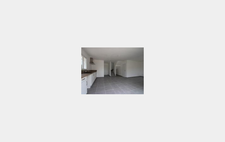 HELLO LOC : Maison / Villa | PONT-SAINT-ESPRIT (30130) | 83 m2 | 825 € 