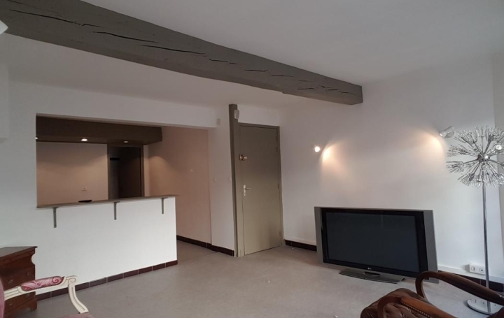HELLO LOC : Appartement | PONT-SAINT-ESPRIT (30130) | 31 m2 | 291 € 